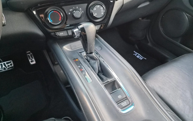 imagem-https://www.socarrao.com.br/sc-vehicle-images-prod/3521119/1788005405015-V2hhdHNBcHAgSW1hZ2UgMjAyNi0wOC0yOSBhdCAwOC40OC41NSAoMikuanBlZw.jpeg