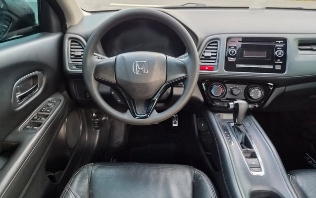 imagem-https://www.socarrao.com.br/sc-vehicle-images-prod/3521119/1788005405139-V2hhdHNBcHAgSW1hZ2UgMjAyNi0wOC0yOSBhdCAwOC40OC41NiAoMikuanBlZw.jpeg
