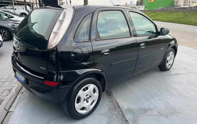 imagem-https://www.socarrao.com.br/sc-vehicle-images-prod/3521123/1790103368224-556865c086ff4ce09f44c1541824d6a6_1790103316330.jpg
