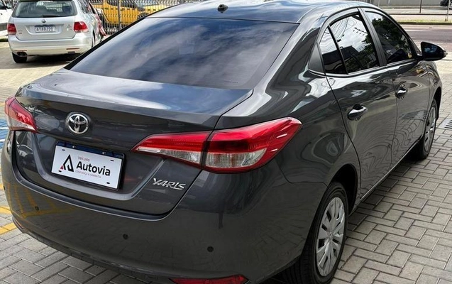imagem-https://www.socarrao.com.br/sc-vehicle-images-prod/3521134/1789582025041-8428688_2_B_5e9c295156.jpeg