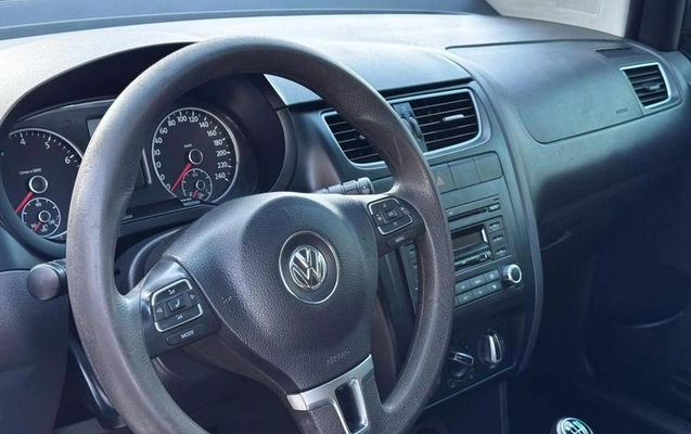 imagem-https://www.socarrao.com.br/sc-vehicle-images-prod/3521156/1788006816420-8429874_6_B_554221ea54.jpeg
