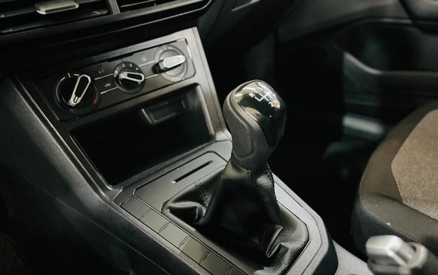 imagem-https://www.socarrao.com.br/sc-vehicle-images-prod/3521166/1788626364111-8424159_13_B_c36d5ed48b.jpeg
