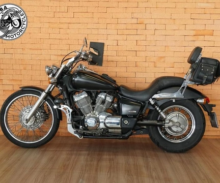 Honda VT 750 SHADOW 2013 Preto — foto 1 de 3