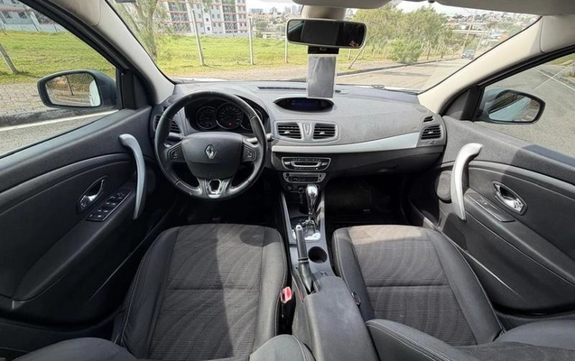 imagem-https://www.socarrao.com.br/sc-vehicle-images-prod/3521178/1788014960955-8429909_4_B_55b7a67e6d.jpeg