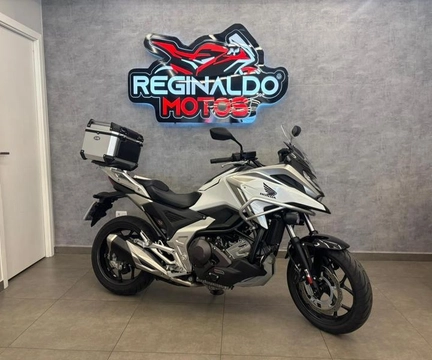 Honda NC 750X/NC 750X ABS DCT 2022 Branco — foto 1 de 3