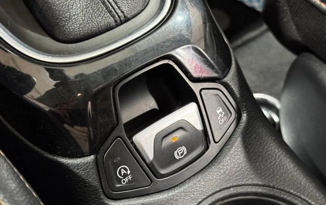 imagem-https://www.socarrao.com.br/sc-vehicle-images-prod/3521189/1788370861524-vehicle_image_1788007484_ed05a4bfc27780347d11c0a71d51faa6.jpeg