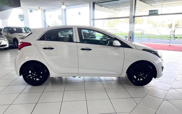 imagem-https://www.socarrao.com.br/sc-vehicle-images-prod/3521195/1790000315651-8429956_5_B_6171ac2724.jpeg