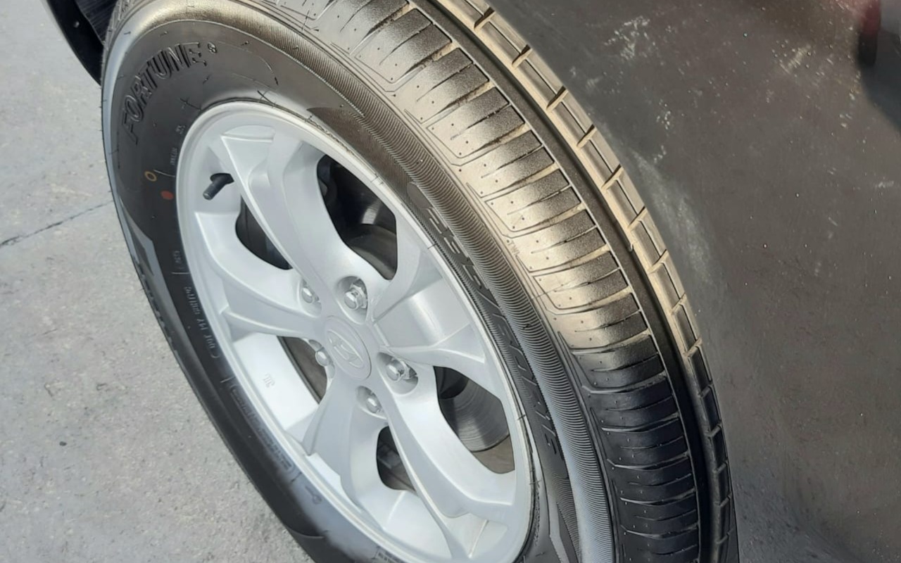 imagem-https://www.socarrao.com.br/sc-vehicle-images-prod/3521197/1788007651170-MTIuanBlZw.jpeg
