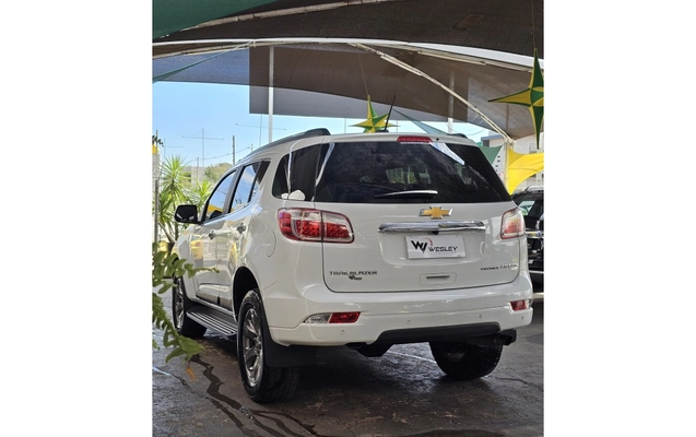 imagem-https://www.socarrao.com.br/sc-vehicle-images-prod/3521216/1788008030995-1_030014.jpg