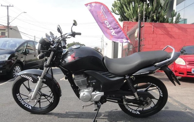 imagem-https://www.socarrao.com.br/sc-vehicle-images-prod/3521217/1792421372793-8426471_12_B_f175f42cd1.jpeg