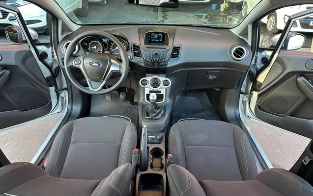 imagem-https://www.socarrao.com.br/sc-vehicle-images-prod/3521223/1789066925027-b446346f7bcc4619bfce6d5b6052b756_1788468502075.jpg