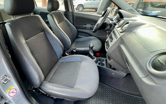 imagem-https://www.socarrao.com.br/sc-vehicle-images-prod/3521234/1788372659904-gb-6e4f574.jpg