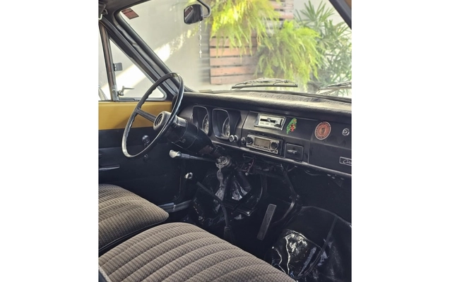 imagem-https://www.socarrao.com.br/sc-vehicle-images-prod/3521238/1788008653139-6_120018.jpg