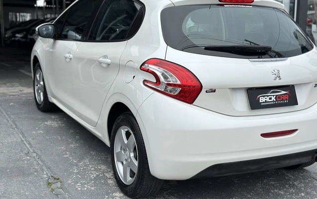 imagem-https://www.socarrao.com.br/sc-vehicle-images-prod/3521239/1789071120733-003_ee617753054ccdc4c6760af92ced2f26.jpeg