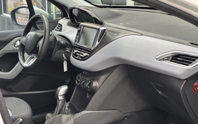 imagem-https://www.socarrao.com.br/sc-vehicle-images-prod/3521239/1789071120735-003_9c0df3068448e4fdd99a0e2809df51ca.jpeg