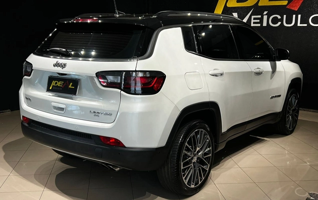 imagem-https://www.socarrao.com.br/sc-vehicle-images-prod/3521242/1788008752283-f591f9aeca1244118d843172634d6a97_1788008685584.jpg