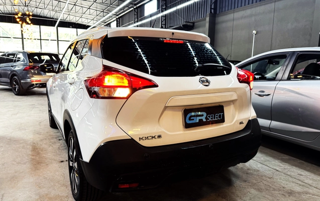 imagem-https://www.socarrao.com.br/sc-vehicle-images-prod/3521265/1788009151982-003_4b39a5f2a2067b77f083f68eeb87419a.jpg
