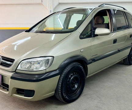 Chevrolet Zafira 2009 Amarelo — foto 1 de 3