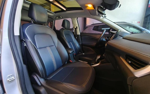 imagem-https://www.socarrao.com.br/sc-vehicle-images-prod/3521287/1789642908696-8425467_15_B_7e8b51a375.jpeg