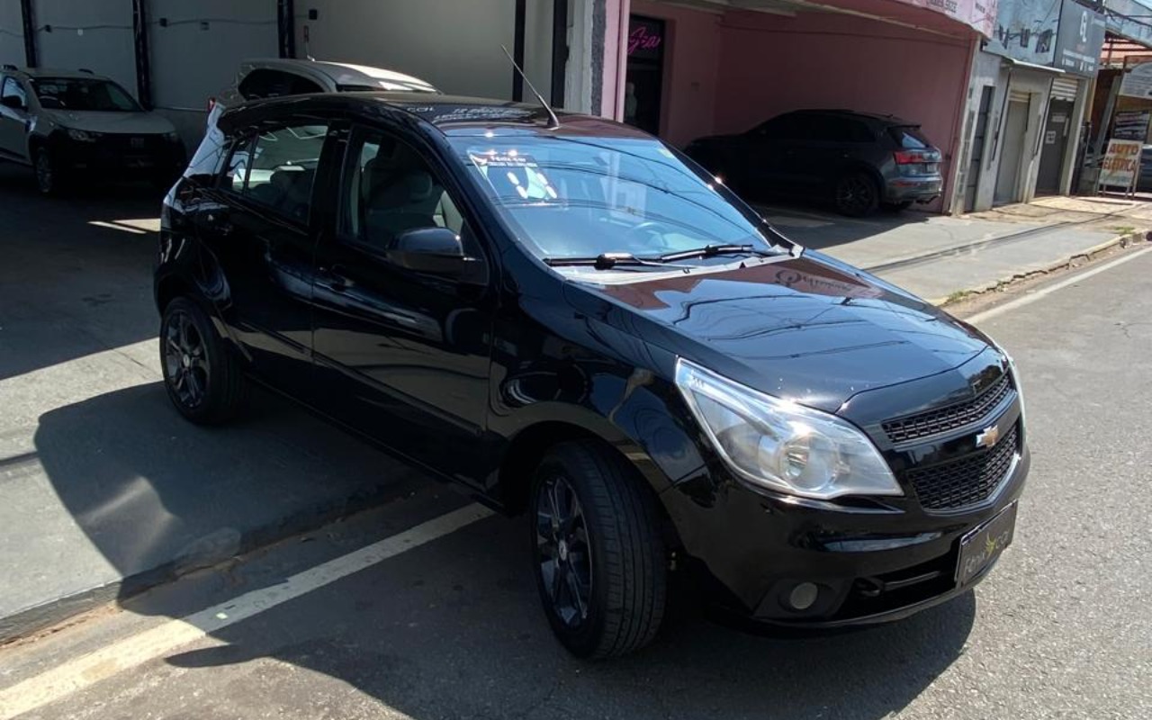 imagem-https://www.socarrao.com.br/sc-vehicle-images-prod/3521295/1788009846515-NzcuanBlZw.jpeg