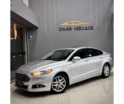 Ford Fusion 2.5L I-VCT Flex Aut. 2016 Prata — foto 1 de 3