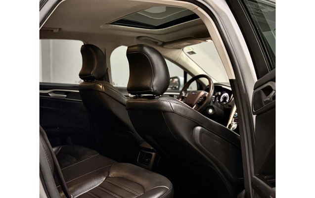 imagem-https://www.socarrao.com.br/sc-vehicle-images-prod/3521296/1788009910392-1_093047.jpg