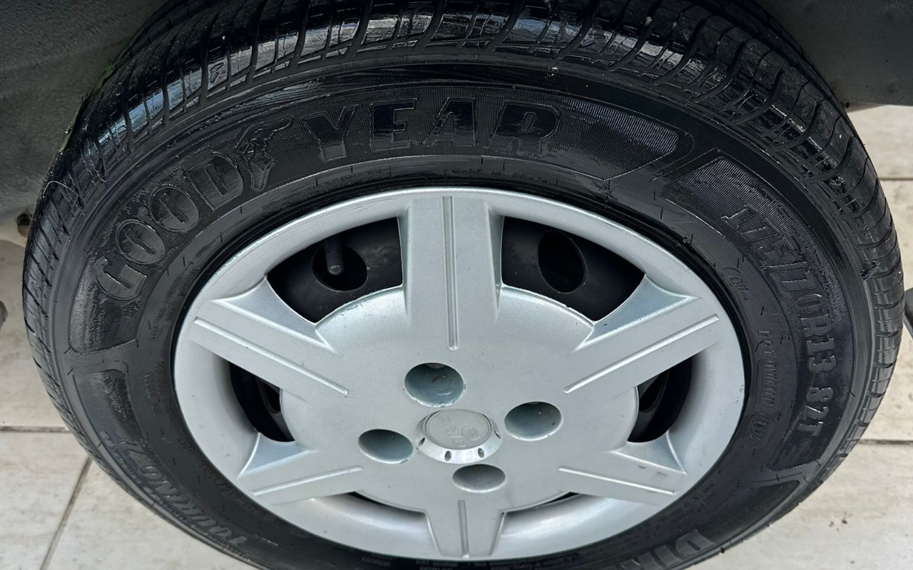 imagem-https://www.socarrao.com.br/sc-vehicle-images-prod/3521297/1788382827542-NjBkZDc3YzItYzhjZi00NGQ4LWI4NGQtNWY4MTFjZjA3ZTMzLmpwZw.jpg