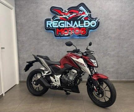 Honda CB 300F Twister Flex 2026 Vermelho — foto 1 de 3
