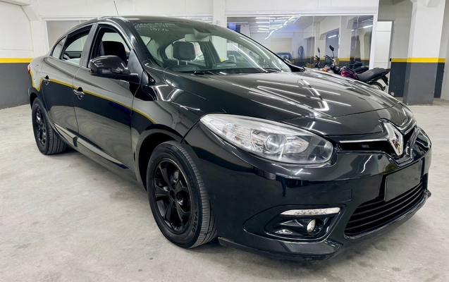 imagem-https://www.socarrao.com.br/sc-vehicle-images-prod/3521309/1788632095952-6dc50fbda7c5453787bc2dd883d24941_1786646038741.jpg