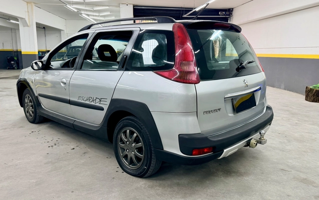 imagem-https://www.socarrao.com.br/sc-vehicle-images-prod/3521311/1788010183123-e6f0c895d5574caf93a9890a94988ecc_1786647488263.jpg