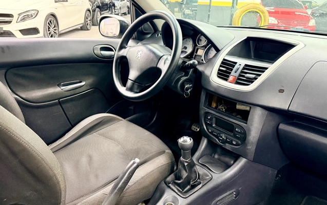 imagem-https://www.socarrao.com.br/sc-vehicle-images-prod/3521311/1788010183130-bc28dc2c412044c1bf2528a104afa2db_1786647488270.jpg
