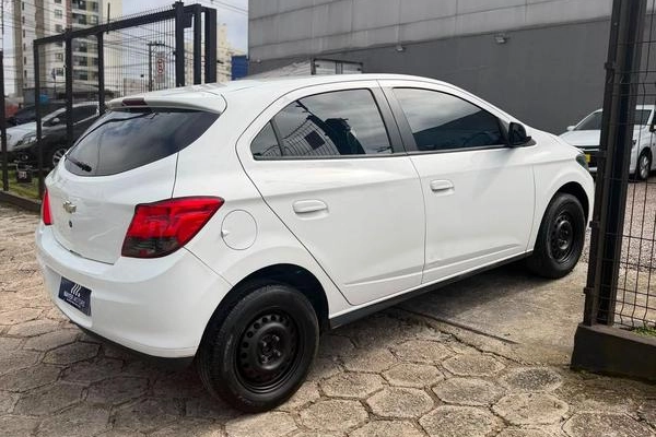 imagem-https://www.socarrao.com.br/sc-vehicle-images-prod/3521314/1788010220568-8323679_3_B_a02235443e.jpeg