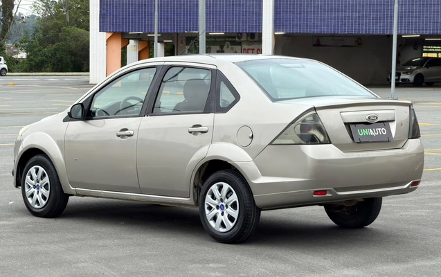 imagem-https://www.socarrao.com.br/sc-vehicle-images-prod/3521335/1788010792440-003_d0fa1fc34d7728b33c140871404fecf1.jpeg