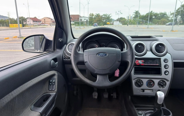 imagem-https://www.socarrao.com.br/sc-vehicle-images-prod/3521335/1788010792448-003_bbb42ef86b9fcd7e4197087f2d47b80e.jpeg