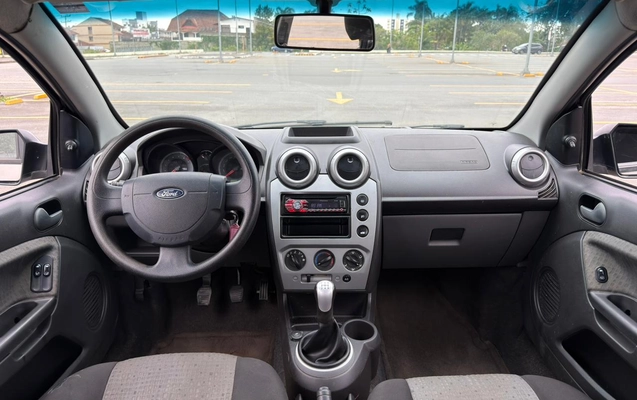 imagem-https://www.socarrao.com.br/sc-vehicle-images-prod/3521335/1788010792450-003_b0bdfb78f9d9bec7e981d81fdf84f200.jpeg
