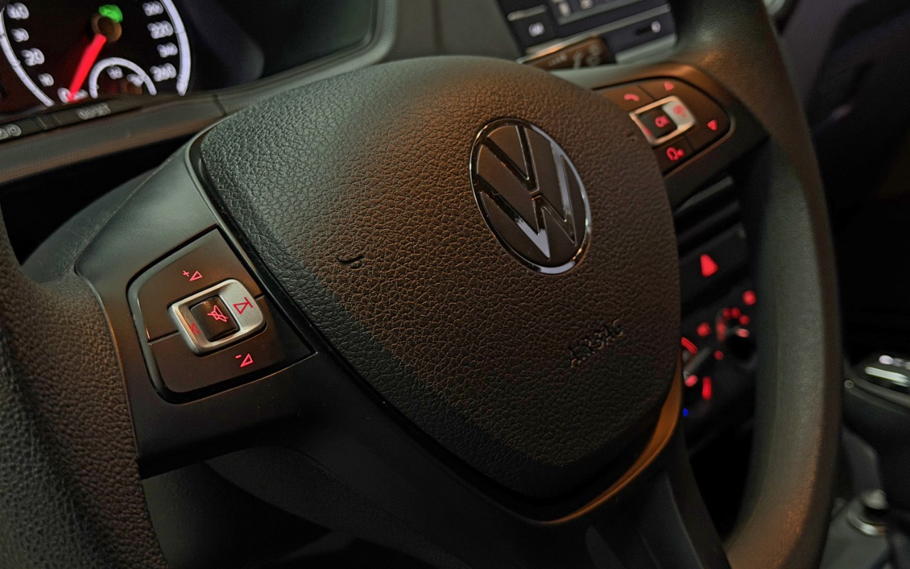 imagem-https://www.socarrao.com.br/sc-vehicle-images-prod/3521338/1788010928063-aW1hZ2UwMDAyMi5qcGc.jpg
