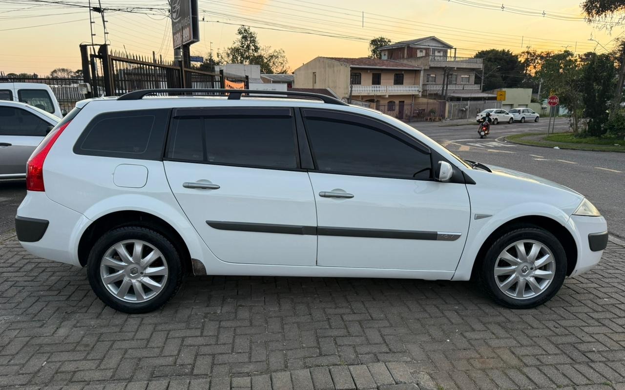 imagem-https://www.socarrao.com.br/sc-vehicle-images-prod/3521339/1788010940907-V2hhdHNBcHAgSW1hZ2UgMjAyNi0wOC0yNyBhdCAxOS40My4zMyAoMSkuanBlZw.jpeg