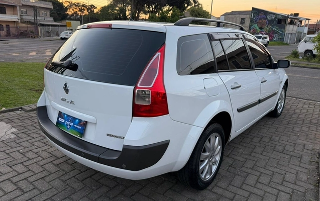 imagem-https://www.socarrao.com.br/sc-vehicle-images-prod/3521339/1788010940957-V2hhdHNBcHAgSW1hZ2UgMjAyNi0wOC0yNyBhdCAxOS40My4zMy5qcGVn.jpeg