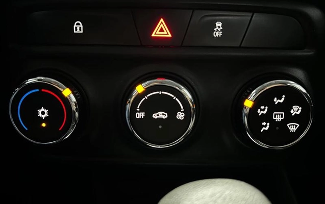 imagem-https://www.socarrao.com.br/sc-vehicle-images-prod/3521345/1789401205956-8430289_18_B_d78690df6f.jpeg