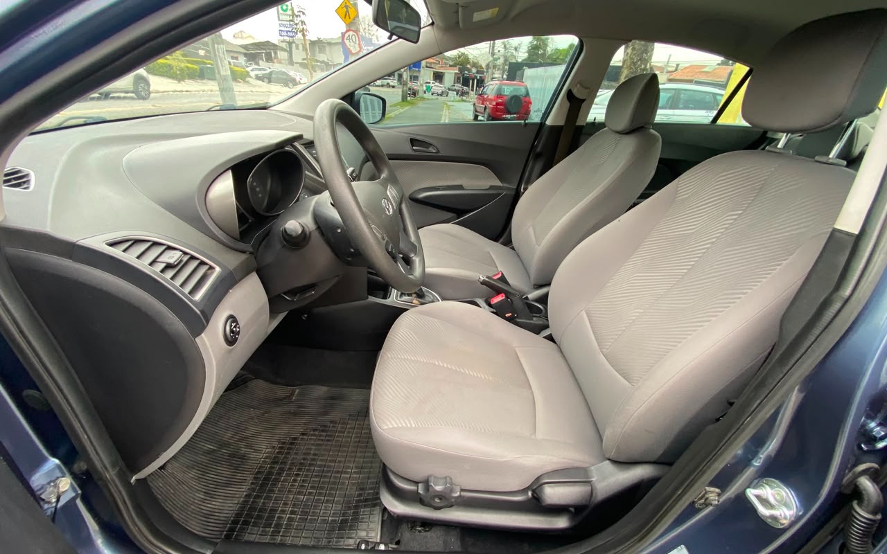 imagem-https://www.socarrao.com.br/sc-vehicle-images-prod/3521363/1788011672297-MTIuanBlZw.jpeg