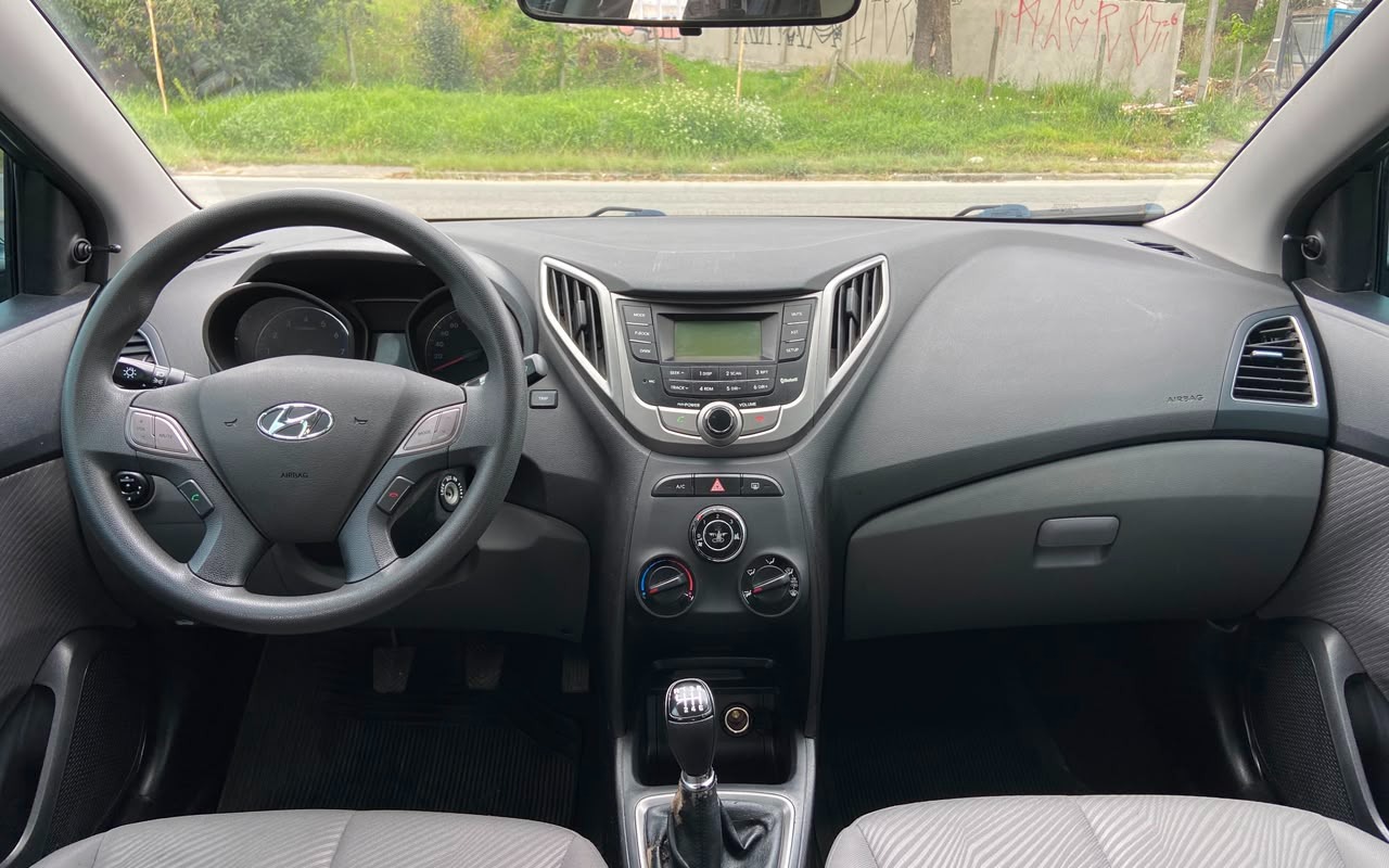 imagem-https://www.socarrao.com.br/sc-vehicle-images-prod/3521363/1788011672419-V2hhdHNBcHAgSW1hZ2UgMjAyNi0wOC0yNiBhdCAxNS4yNS40OCAoMSkuanBlZw.jpeg