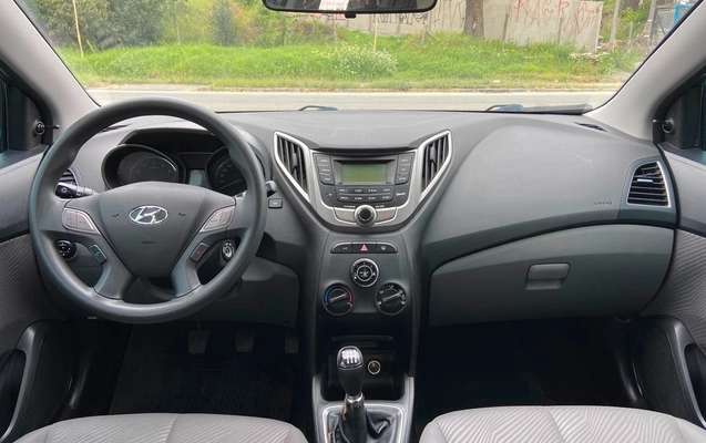 imagem-https://www.socarrao.com.br/sc-vehicle-images-prod/3521363/1788011672419-V2hhdHNBcHAgSW1hZ2UgMjAyNi0wOC0yNiBhdCAxNS4yNS40OCAoMSkuanBlZw.jpeg
