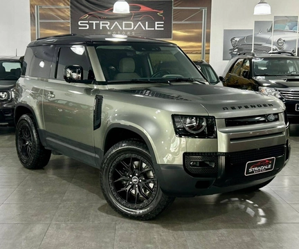 Land Rover Defender 2022 Verde — foto 1 de 3