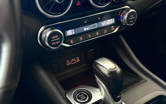 imagem-https://www.socarrao.com.br/sc-vehicle-images-prod/3521379/1789414036852-2dceba74f8ef4ab694628b3241c15994_1788011369683.jpg