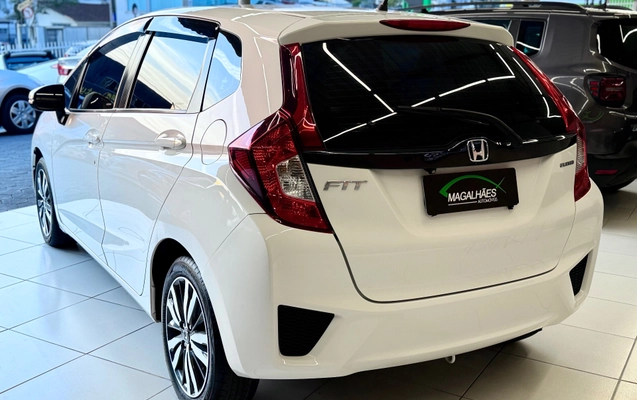 imagem-https://www.socarrao.com.br/sc-vehicle-images-prod/3521380/1789414035619-5fa40c5263044a66a0569c649273be39_1788009140596.jpg