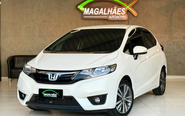 imagem-https://www.socarrao.com.br/sc-vehicle-images-prod/3521380/1789414035623-4febbe6c68684cdd83e8f08170a388c9_1788009140604.jpg