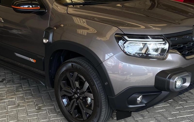 imagem-https://www.socarrao.com.br/sc-vehicle-images-prod/3521385/1788454645199-8430066_2_B_723010a15f.jpeg