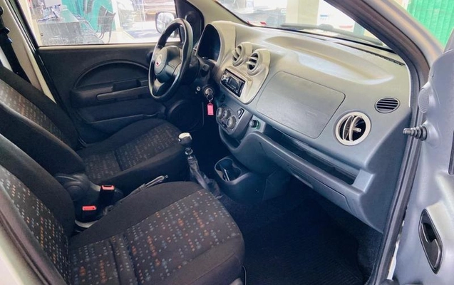 imagem-https://www.socarrao.com.br/sc-vehicle-images-prod/3521475/1788898430535-8295517_2_B_025a7aaa9c.jpeg