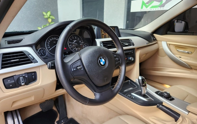 imagem-https://www.socarrao.com.br/sc-vehicle-images-prod/3521477/1788012493879-V2hhdHNBcHAgSW1hZ2UgMjAyNi0wOC0yOSBhdCAwOS4zNC4yMCAoMykuanBlZw.jpeg