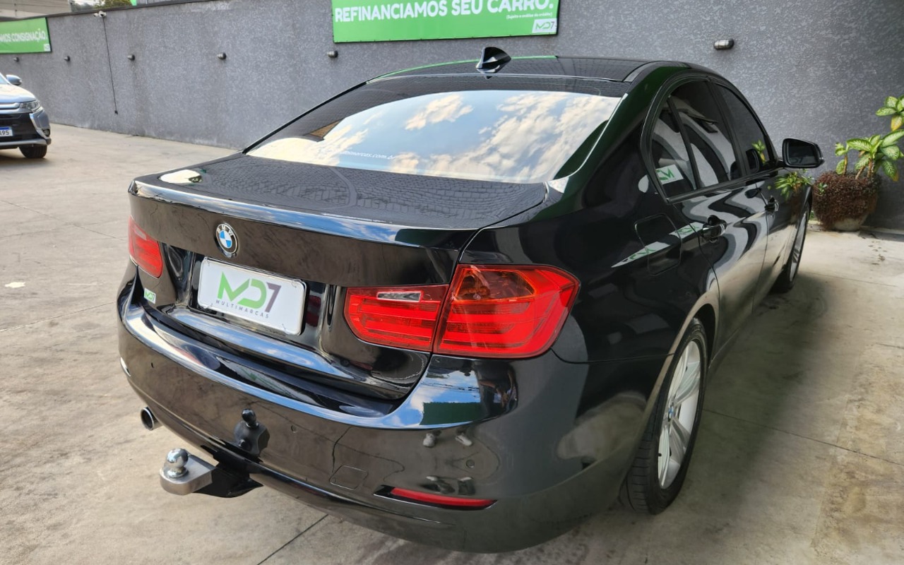 imagem-https://www.socarrao.com.br/sc-vehicle-images-prod/3521477/1788012495517-V2hhdHNBcHAgSW1hZ2UgMjAyNi0wOC0yOSBhdCAwOS4zNC4yMSAoMSkuanBlZw.jpeg